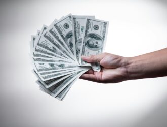 Dollar vs Naira: Best Strategies to Protect Your Wealth Now. dollar vs naira investment strategy